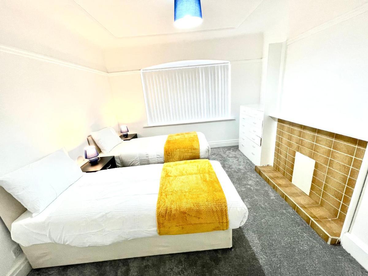 Lotus Home Уолласи Экстерьер фото