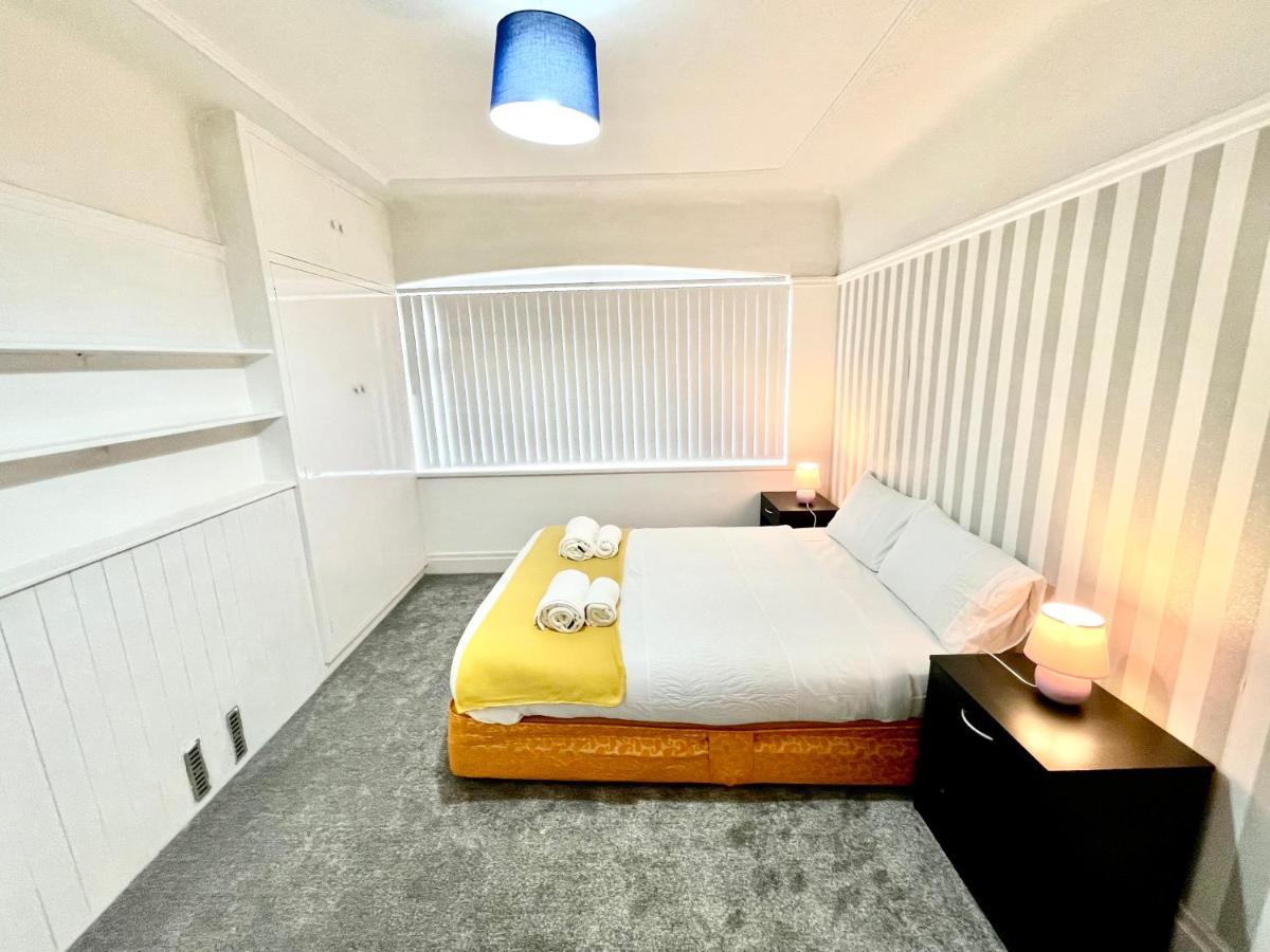 Lotus Home Уолласи Экстерьер фото